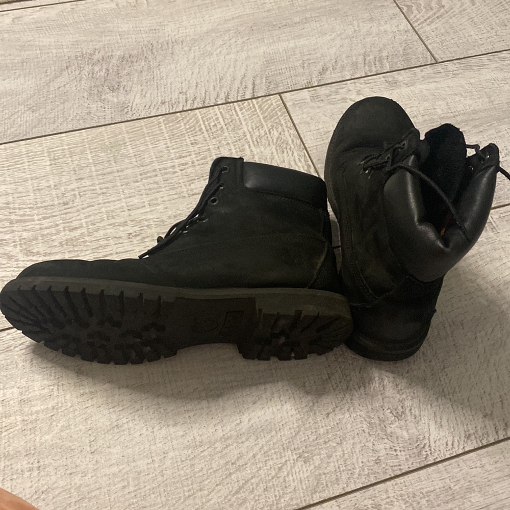 Timberland Black Nubuck Lace-Up Women's Boots - Picture 5 of 5